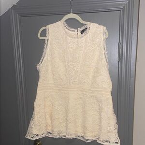 Suzanne Betro Ivory Lace Peplum Sleeveless Top